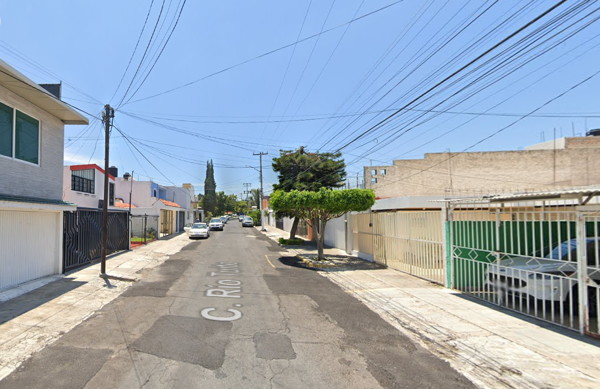 Casa en venta en Las Aguilas, Zapopan — foto 3 de 10
