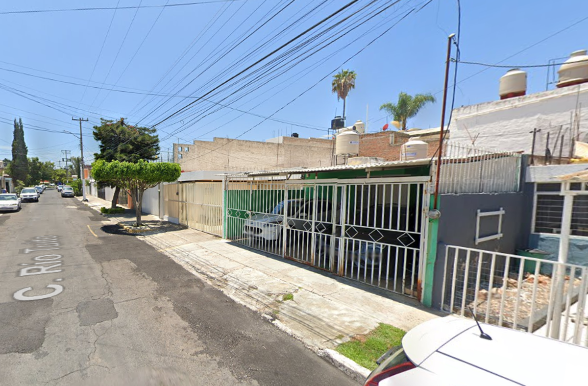 Casa en venta en Las Aguilas, Zapopan — foto 1 de 10