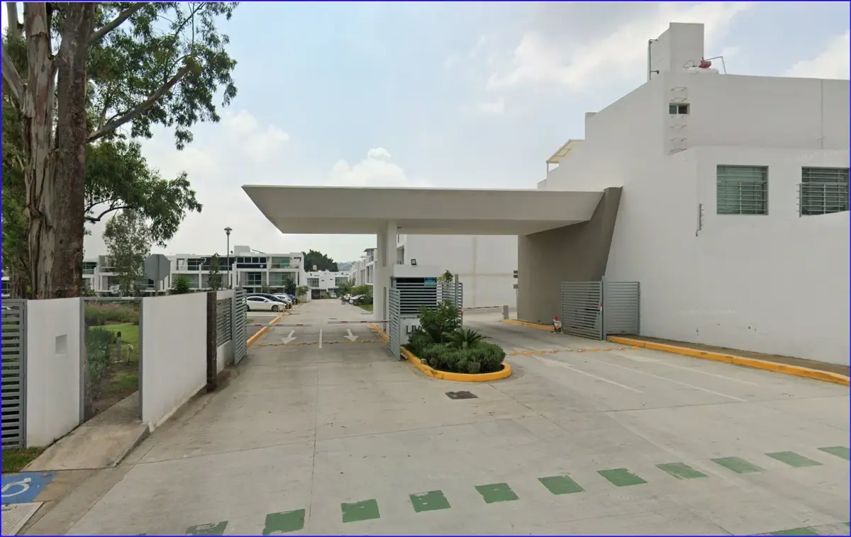 Casa en venta en Natura Bosque Residencial, Zapopan — foto 1 de 15