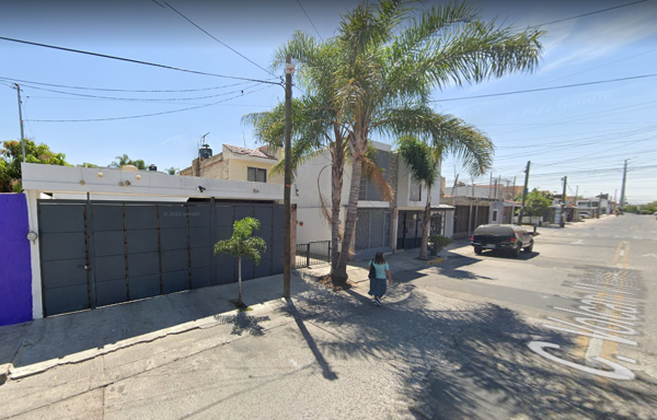 Casa en venta en Huentitan El Bajo, Guadalajara — foto 2 de 10