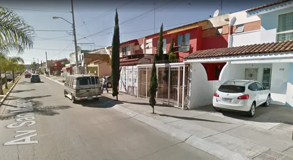 Casa en venta en Parques de Tesistán, Zapopan — foto 2 de 10