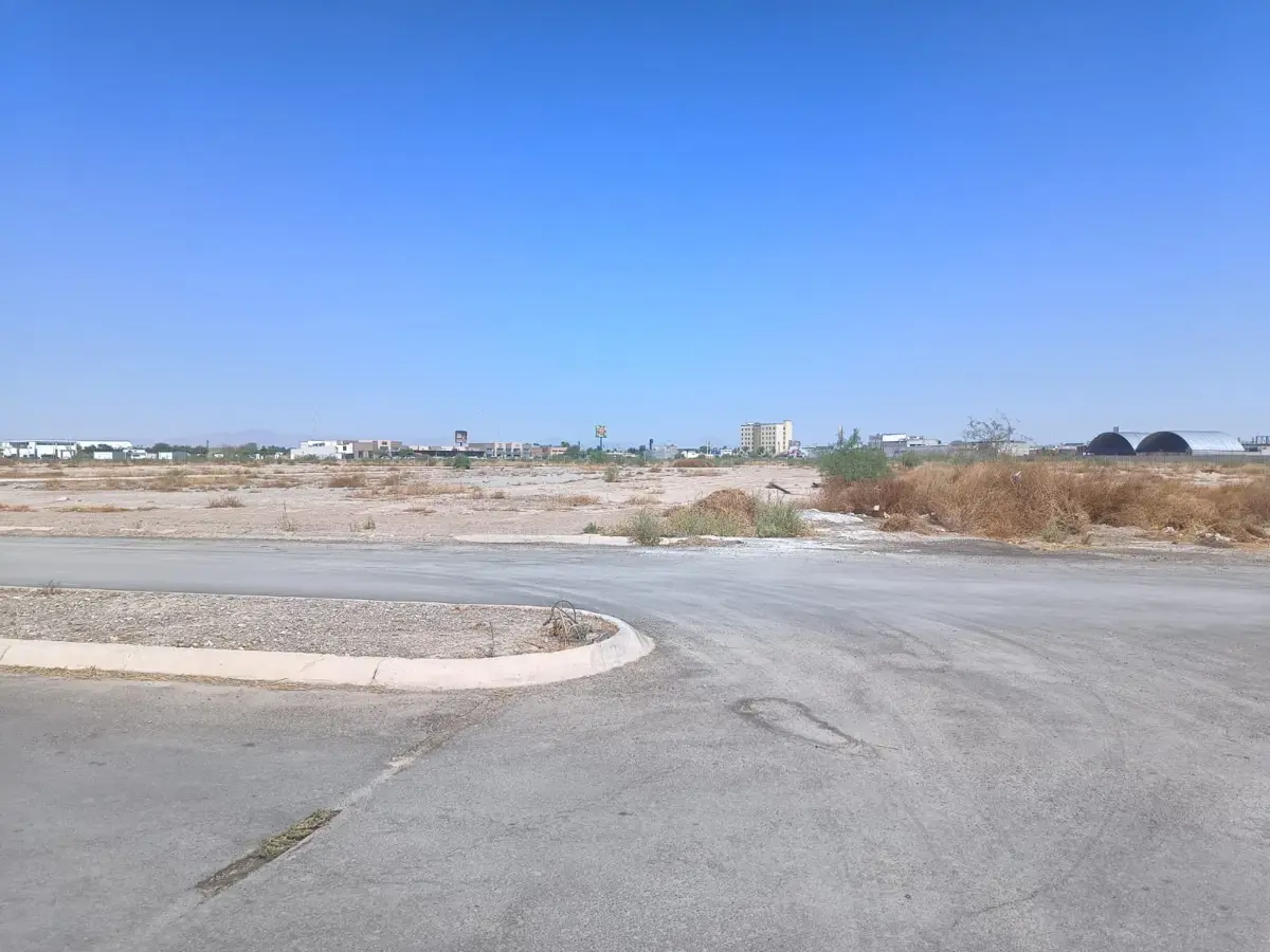 Vista 3 de Terreno en Venta en Campiñas de Iberia, Torreón, Coahuila de Zaragoza