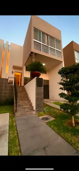 Casa en venta en Colinas de San Isidro, Zapopan — foto 2 de 12