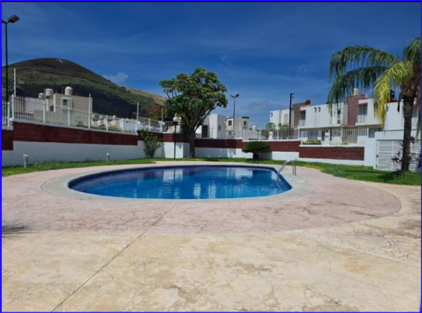 Casa en venta en Los Laureles, Xochitepec — foto 3 de 14