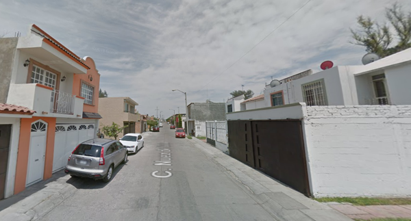Casa en venta en Nogalia, Irapuato — foto 2 de 10