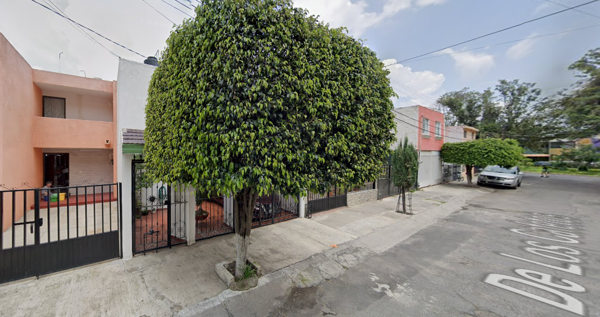 Casa en venta en La Tuzania, Zapopan — foto 2 de 10