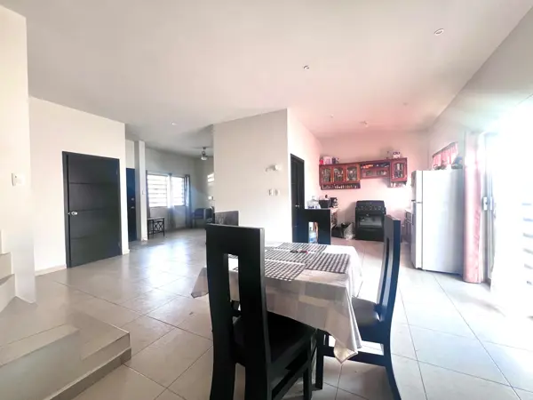 Casa en venta en Magisterio Iberoamericana, Torreón — foto 3 de 17