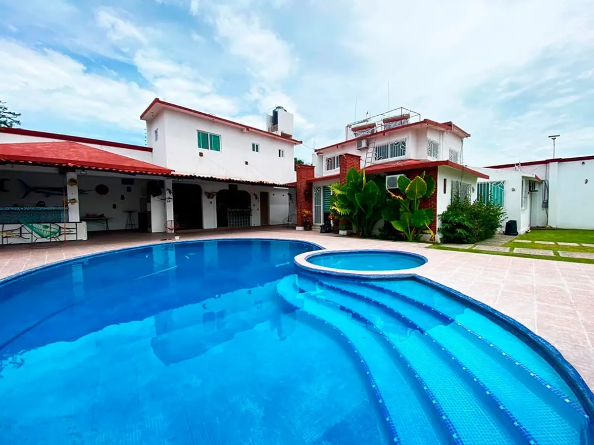Casa en venta en Tabachines, Yautepec — foto 1 de 16