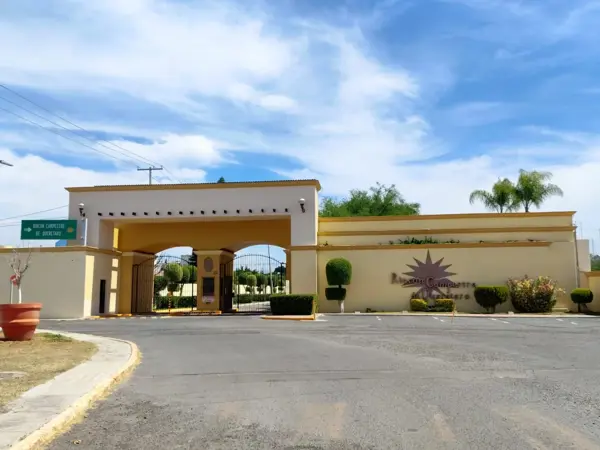 Casa en venta en Rincón Campestre, Corregidora — foto 2 de 30