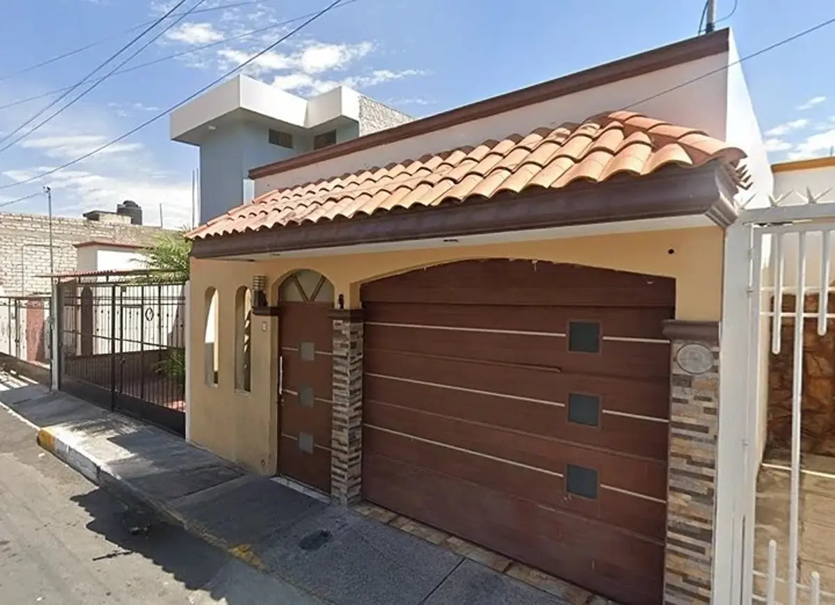 Casa en venta en Corralon, Tepic — foto 1 de 13