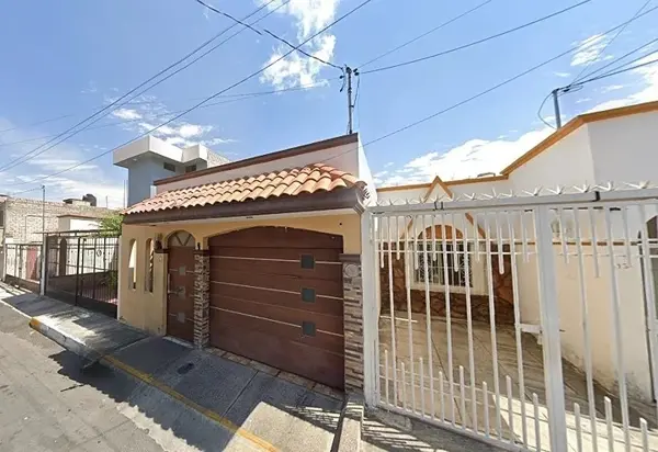 Casa en venta en Corralon, Tepic — foto 2 de 13