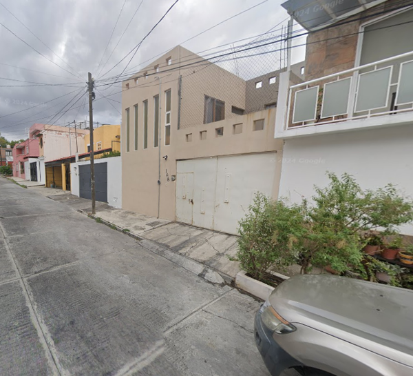 Casa en venta en Leona Vicario, Morelia — foto 2 de 13