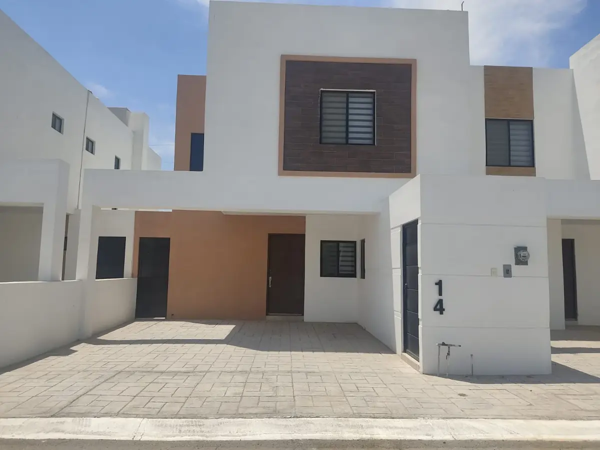 Casa en venta en Lomas de las Etnias, Torreón — foto 1 de 16