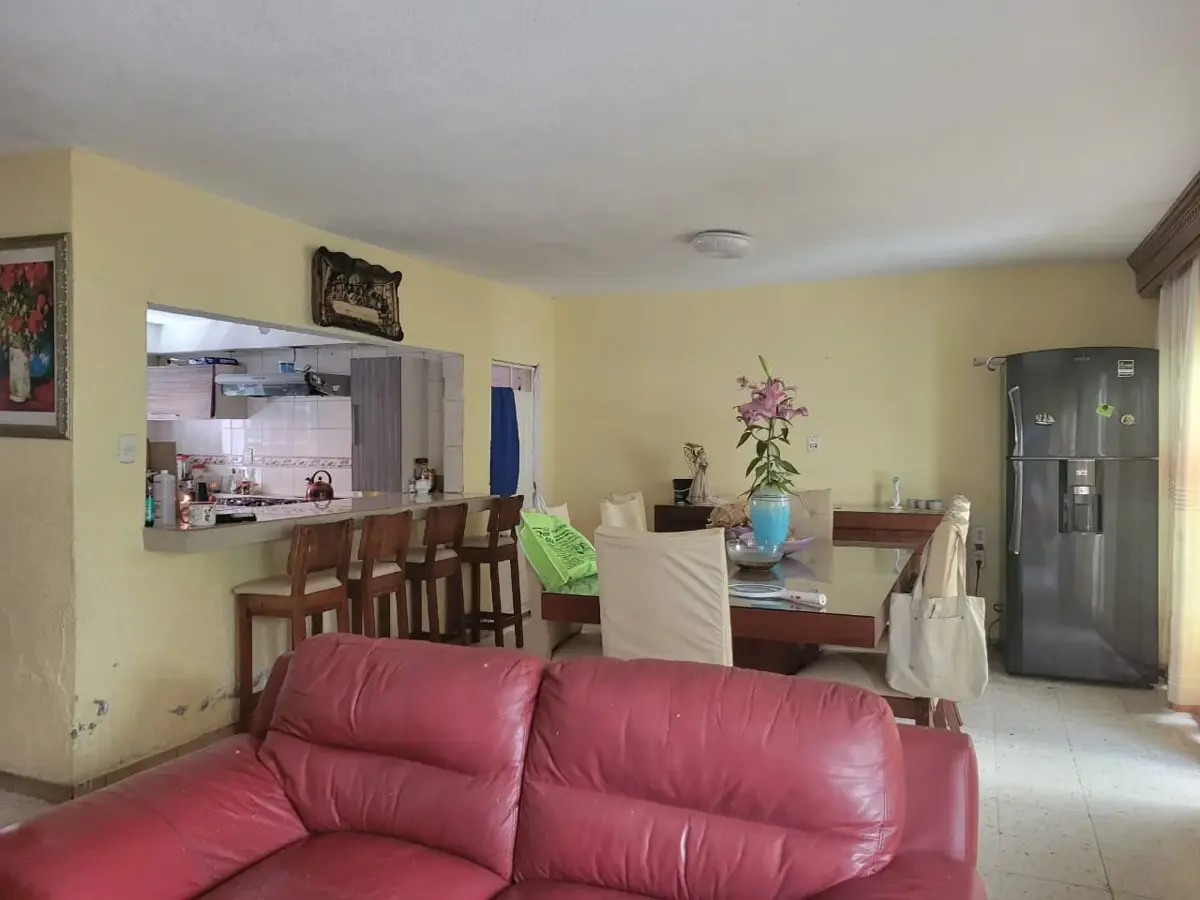 Casa en venta en Metropolitana Tercera Sección, Nezahualcóyotl — foto 1 de 19