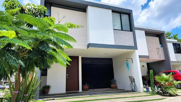 Casa en venta en coto en Paseos del Sol, Zapopan