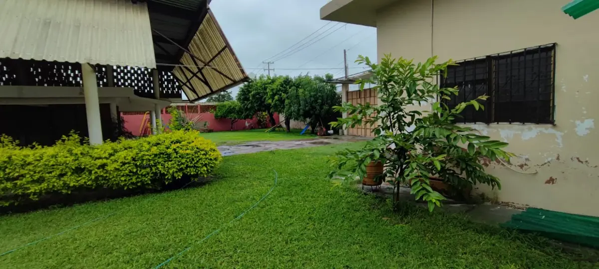 Casa en venta en Ampliación Lázaro Cárdenas (El Molino), Jojutla — foto 1 de 36