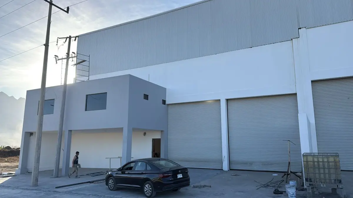 Bodega en renta en Magna Industrial Park, Santa Catarina — foto 1 de 10