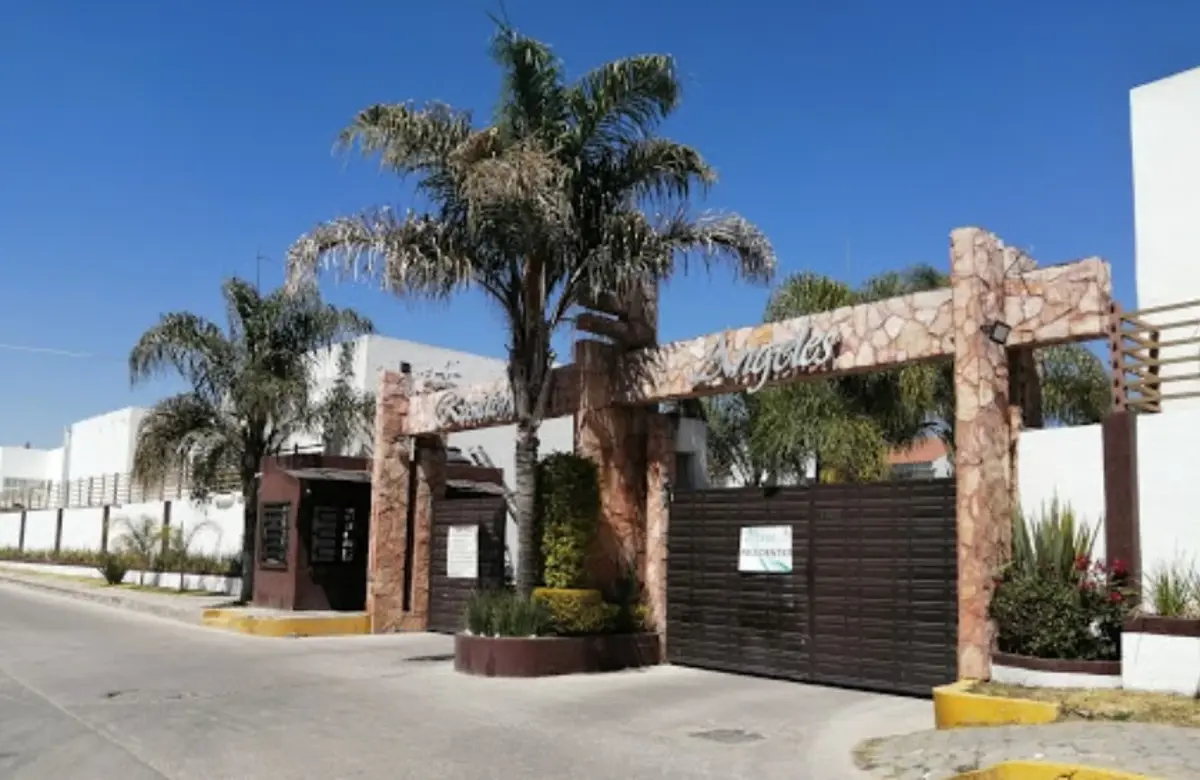 Casa en venta en San Juan Cuautlancingo, Cuautlancingo — foto 1 de 12