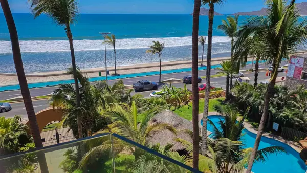Condominio Frente al mar 2 Recs en La Paloma Malecon  AMUEBLADO