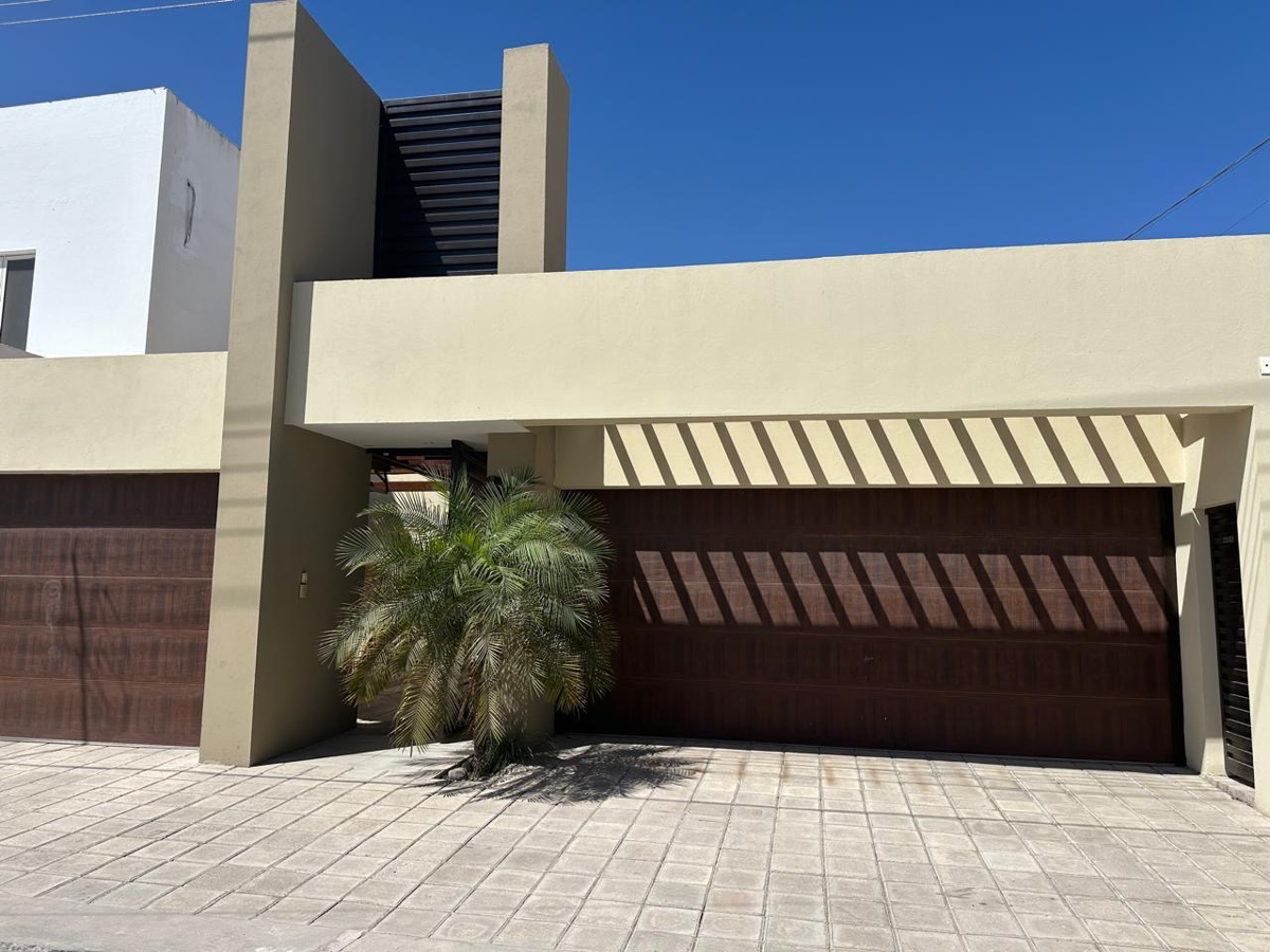 Casa en renta en Torreon Jardin, Torreón — foto 1 de 38