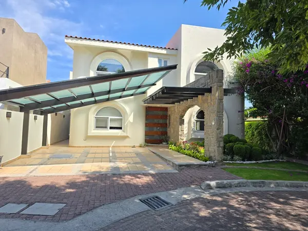 Casa en Venta en Puebla a Una Calle de Calzada Zavaleta