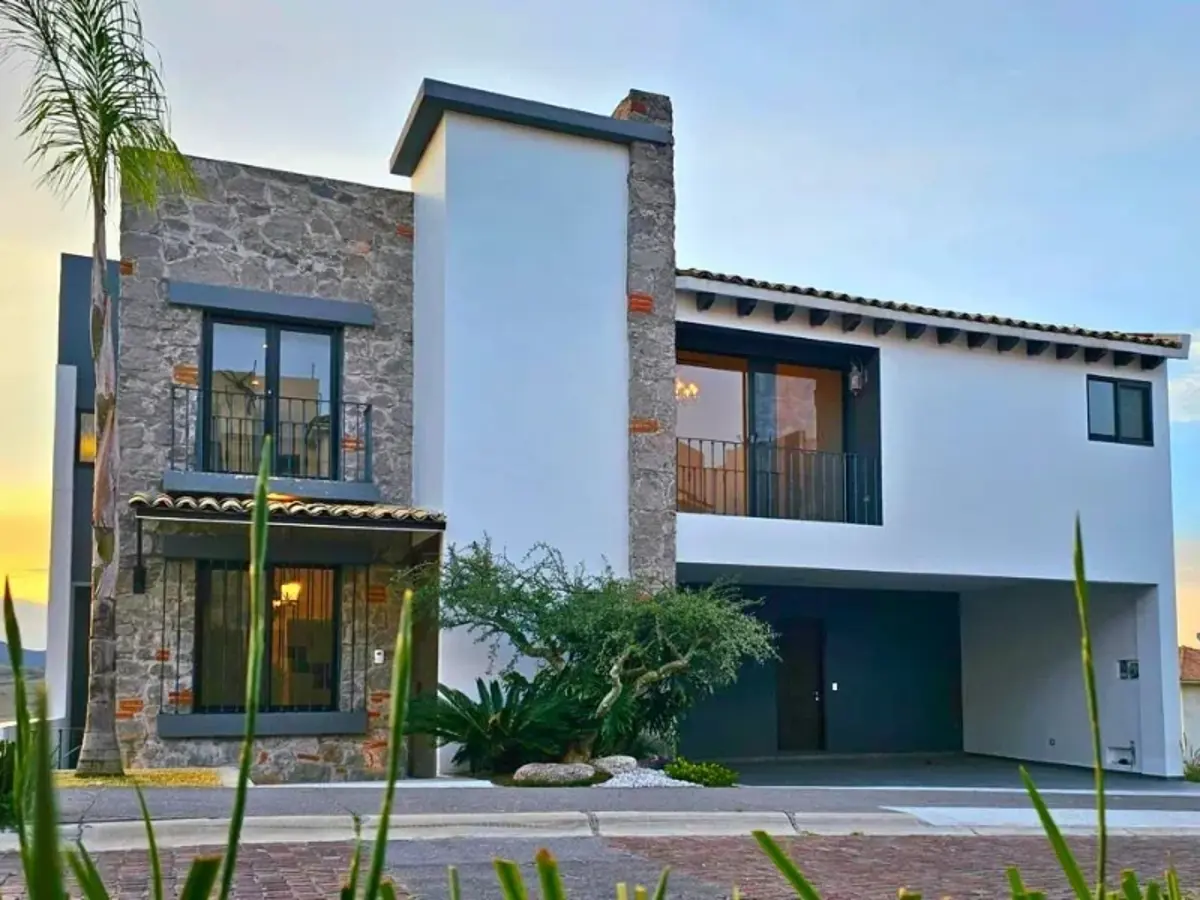Casa en venta en Lomas de Angelópolis, Ocoyucan — foto 1 de 15