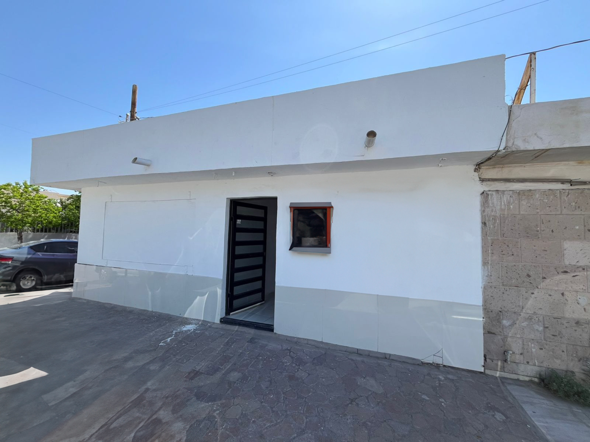 Local Comercial en Zona Centrica de Torreón con Doble Acceso Local Comercial en Zona Centrica de Torreón con Doble Acceso
