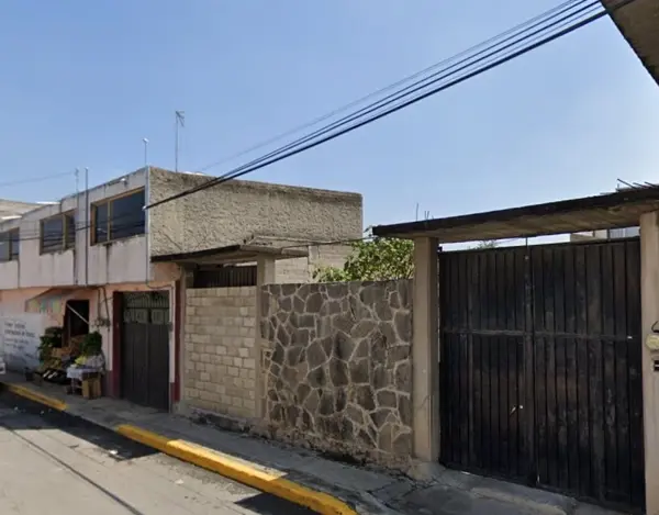 Casa en venta en Cacalomacán Centro, Toluca — foto 3 de 7