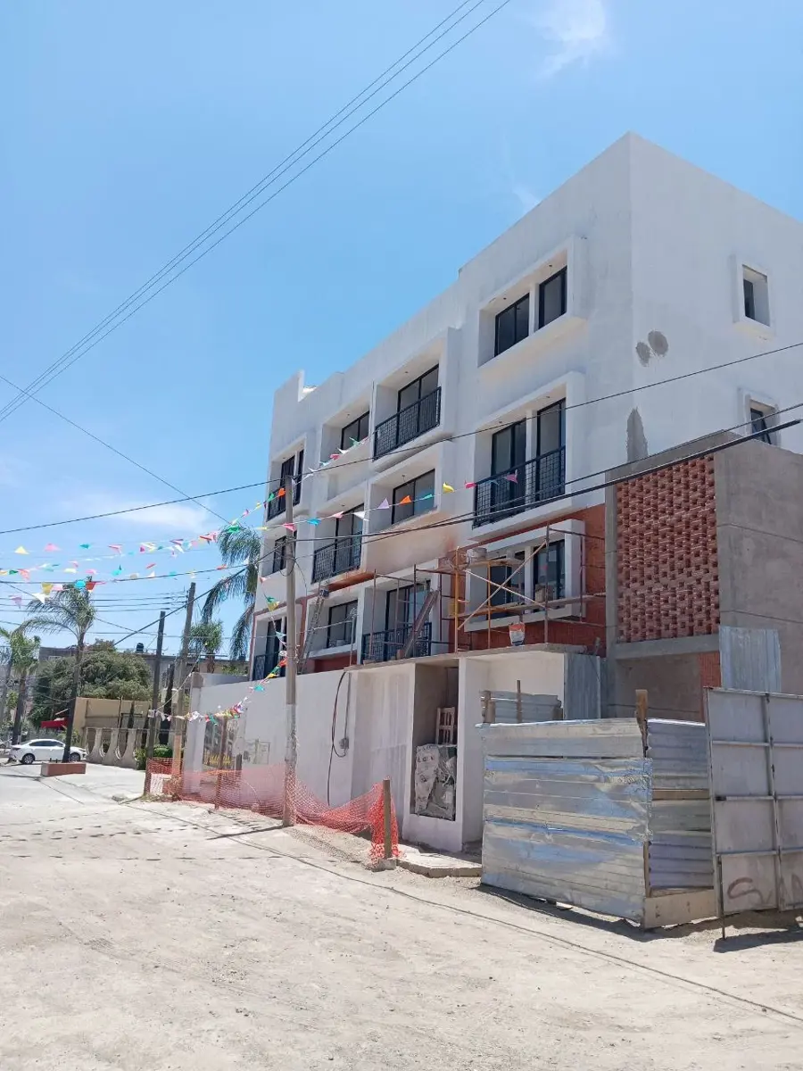 Departamento en venta en Lomas de La Victoria, San Pedro Tlaquepaque — foto 1 de 61