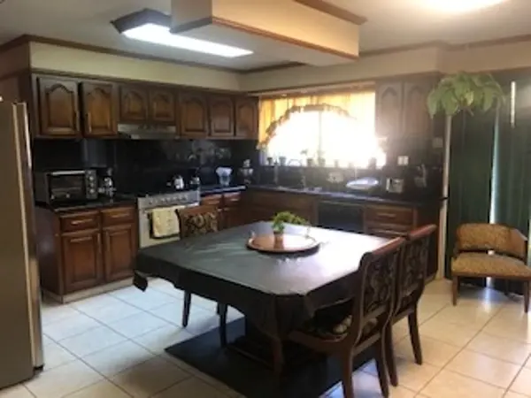 Casa en venta en Navarro, Torreón — foto 3 de 15