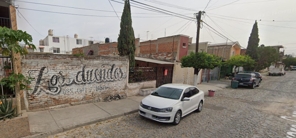 Casa en venta en San Miguel de Huentitán El Alto 1a Secc, Guadalajara — foto 2 de 10