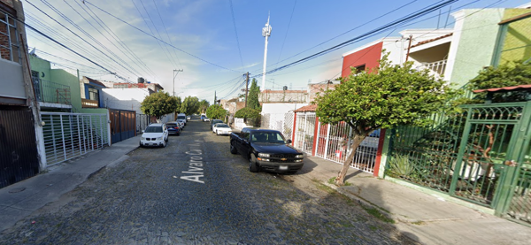 Casa en venta en San Miguel de Huentitán El Alto 1a Secc, Guadalajara — foto 3 de 10