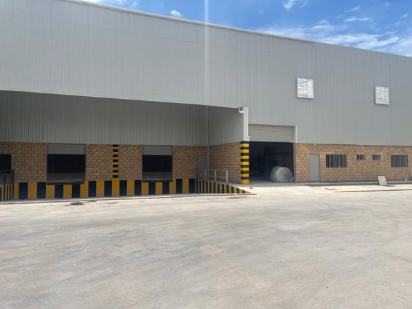 Bodega en renta dentro de circuito cerrado, ubicado en Ejido Ana