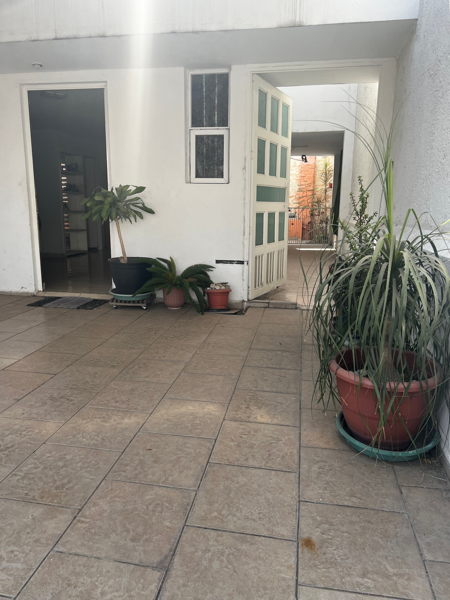 Casa en venta en Real de Camelinas, León — foto 2 de 14