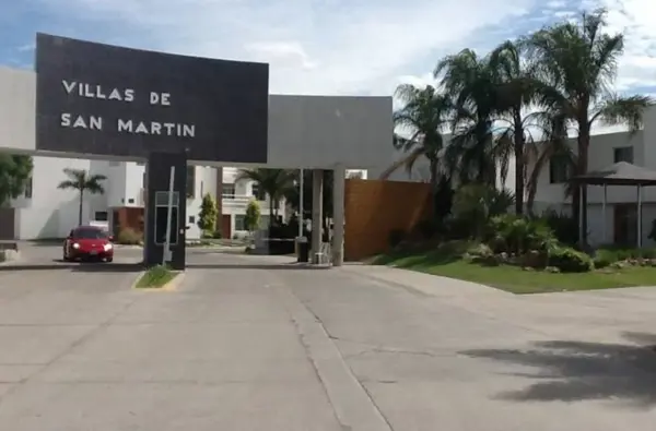 Casa en venta en La Unión del Cuatro, Tlajomulco de Zúñiga — foto 2 de 25