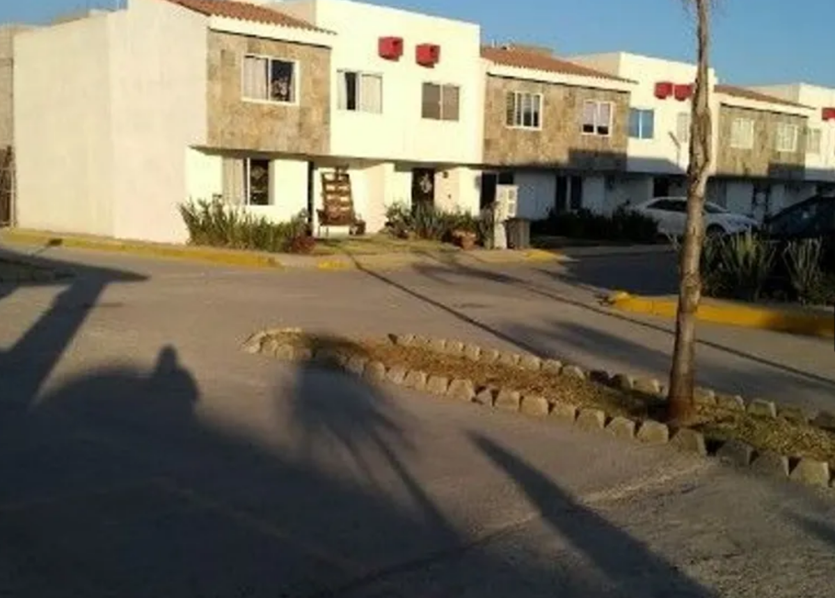 Casa en venta en Nuevo León, Cuautlancingo — foto 1 de 15