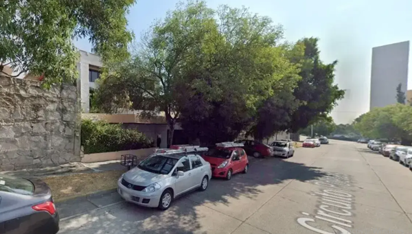 Casa en venta en Ciudad Satelite, Naucalpan de Juárez — foto 2 de 7
