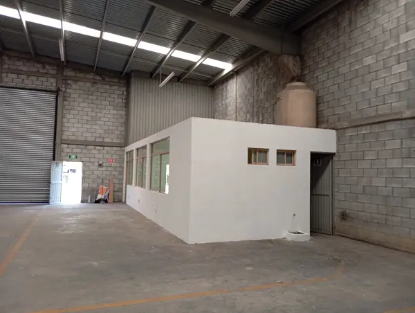Bodega en renta en Ex Hacienda los Cerritos, Saltillo — foto 3 de 4