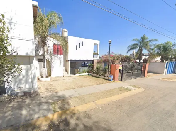 Casa en venta en Geovillas La Arbolada, Tlajomulco de Zúñiga — foto 3 de 16