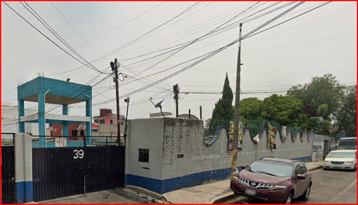 Casa en venta en San Sebastián Tecoloxtitla, Iztapalapa — foto 1 de 11