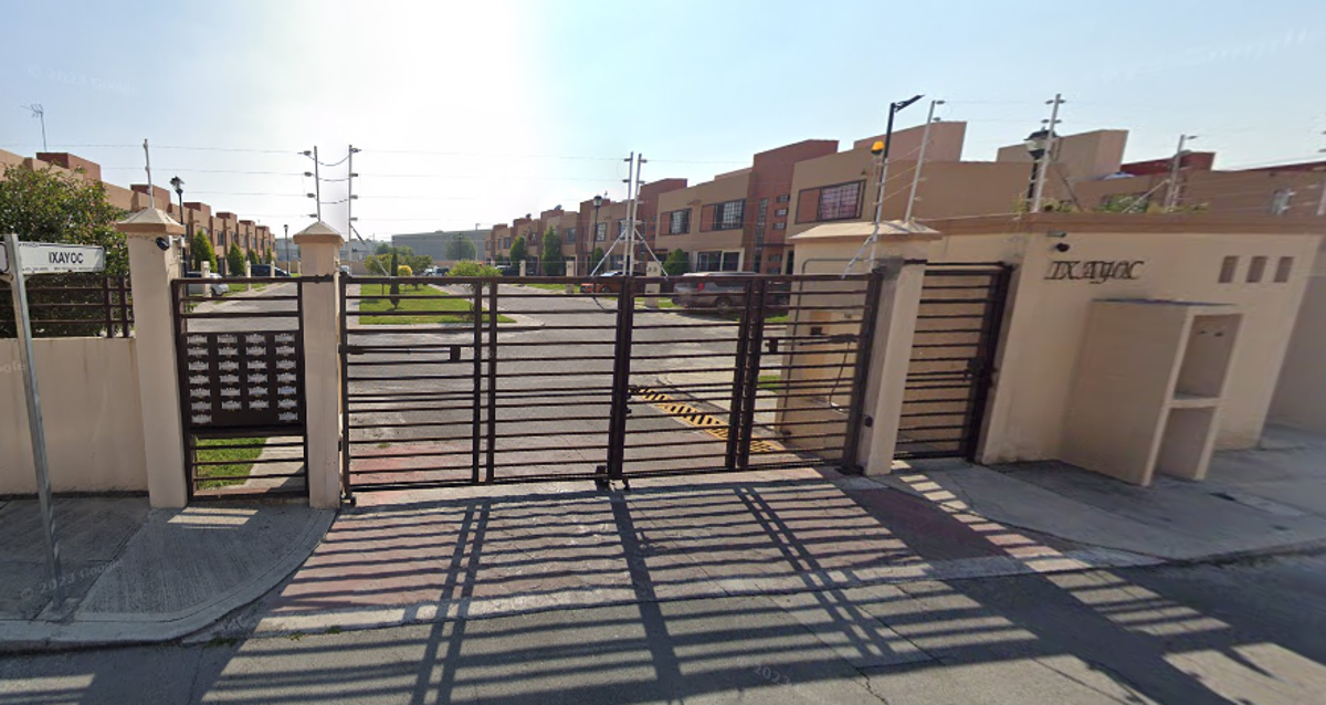Casa en venta en Santiaguito, Texcoco — foto 1 de 16