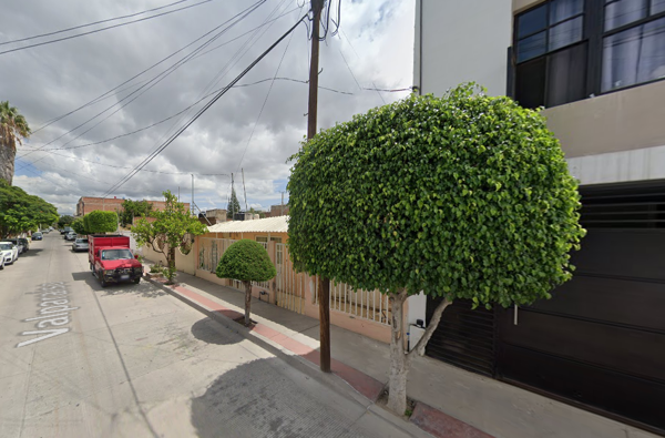 VENDO CASA EN LA CARMONA, LEON-GTO