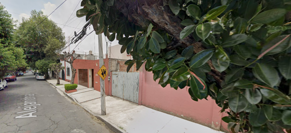CASA EN VENTA EN CLAVERIA