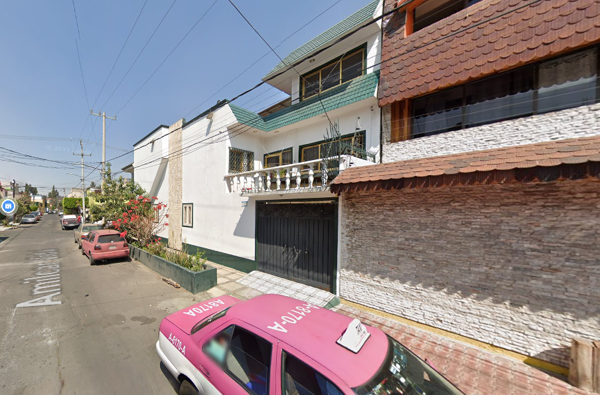 Casa en venta en Constitucion de 1917, Iztapalapa — foto 2 de 10