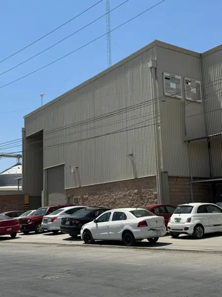Bodega en renta en Parque Industrial Laguna, Gómez Palacio — foto 2 de 4