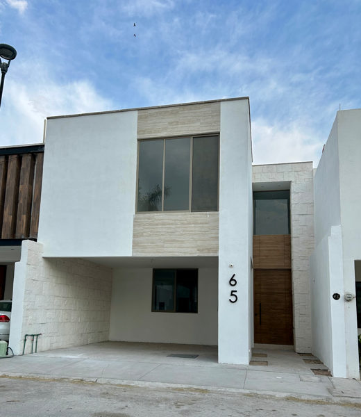 Padrísima casa Nueva en Villas del renacimiento