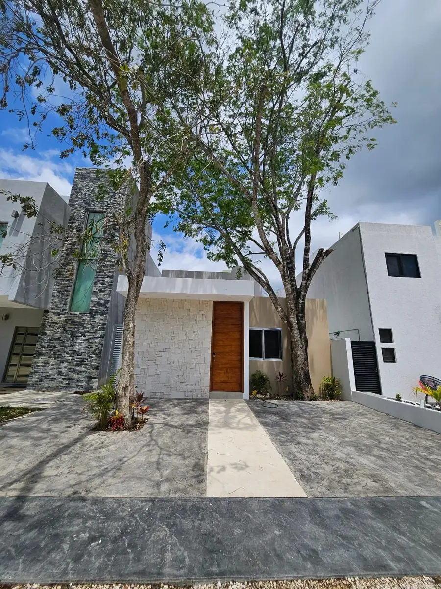 Casa en venta en Playa del Carmen, Solidaridad — foto 1 de 15