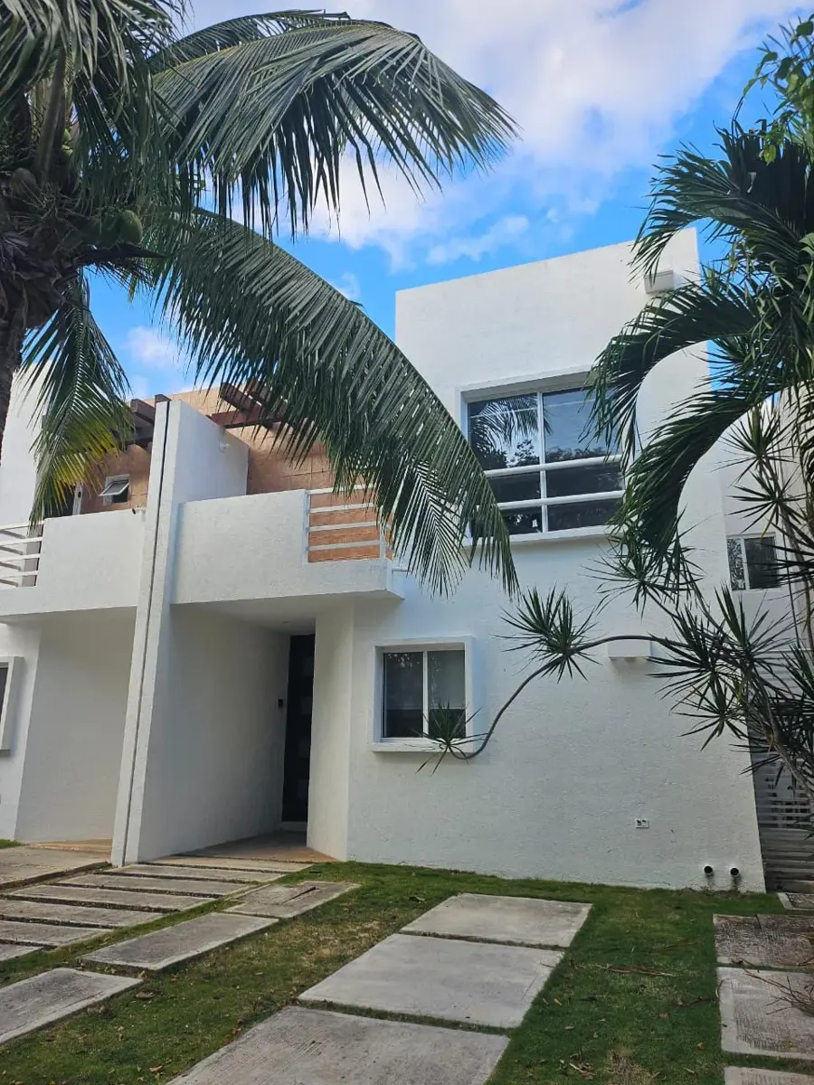 Casa en renta en Playa del Carmen, Solidaridad — foto 1 de 23
