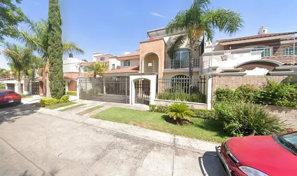 Casa en venta en Bugambilias, Zapopan — foto 3 de 19