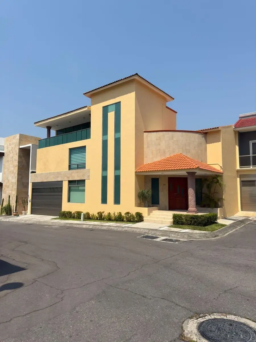 Casa en venta en Las Lomas Residencial, Alvarado — foto 1 de 36
